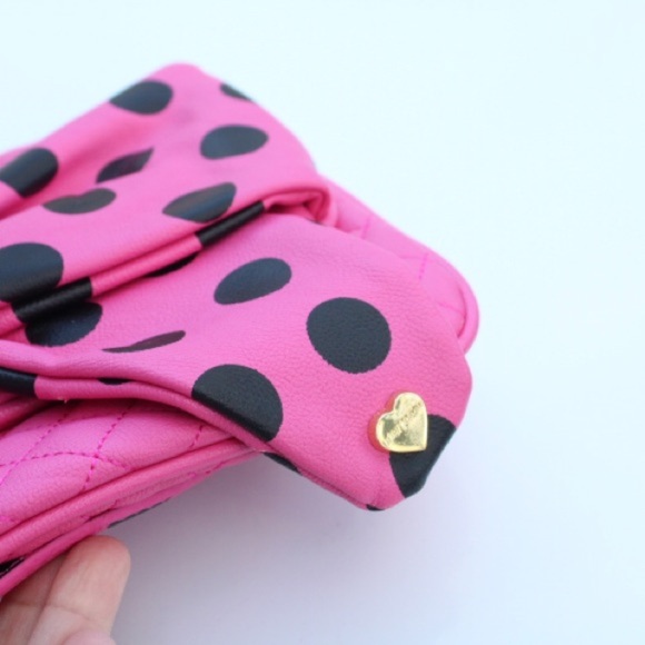 Betsy Johnson dots enough shoulder bag - Picture 5 of 10